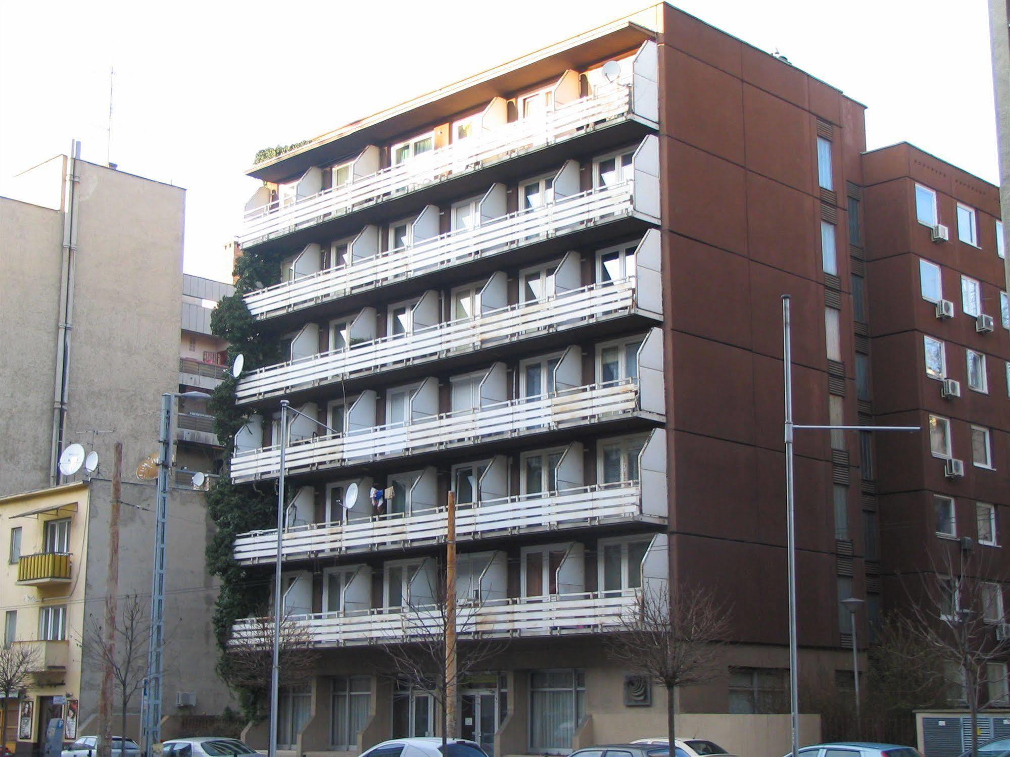 Apartments Leslie Budapesta Exterior foto