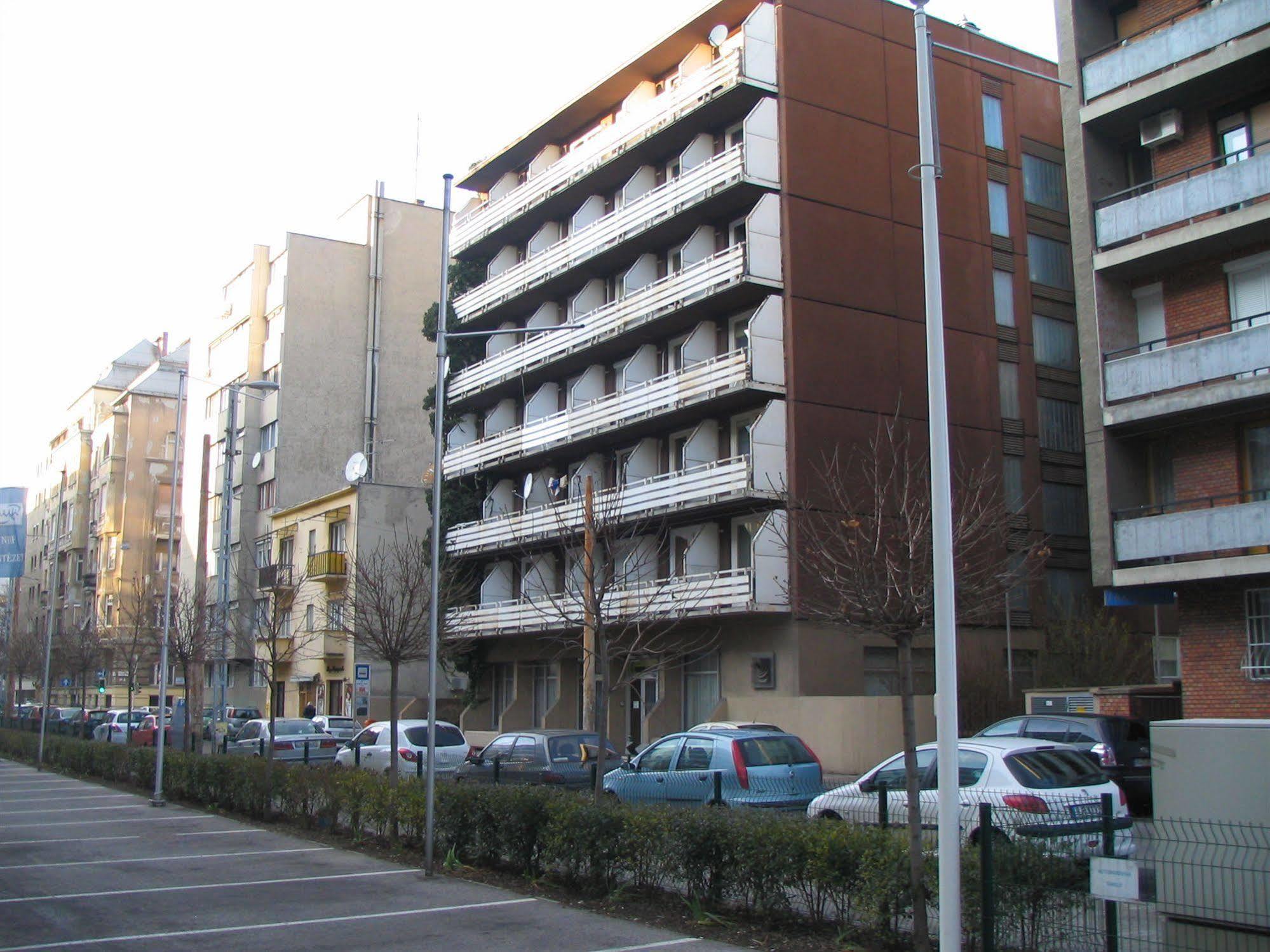Apartments Leslie Budapesta Exterior foto